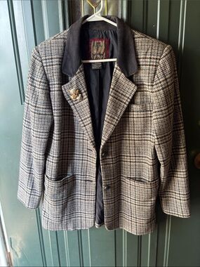 Vintage 90’s ClassicWomen’s Plaid Wool Blend Jacket with Black Corduroy Collar